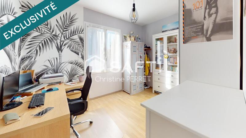 Maison - 96 m² - 4 pièces