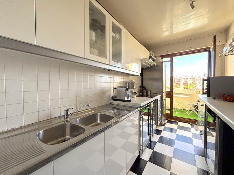 Appartement - 92 m² - 5 pièces