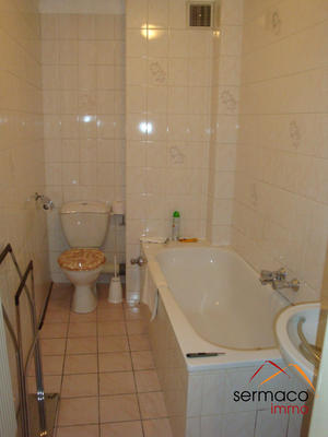 Appartement - 81 m² - 2 pièces