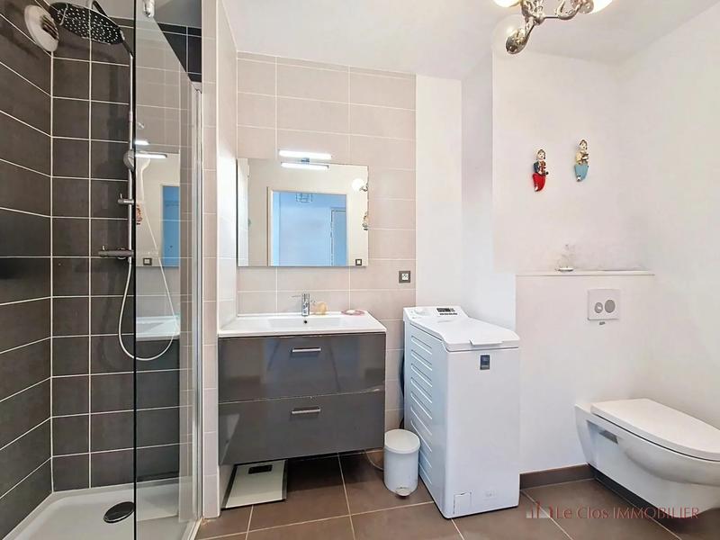 Appartement - 100 m² - 5 pièces