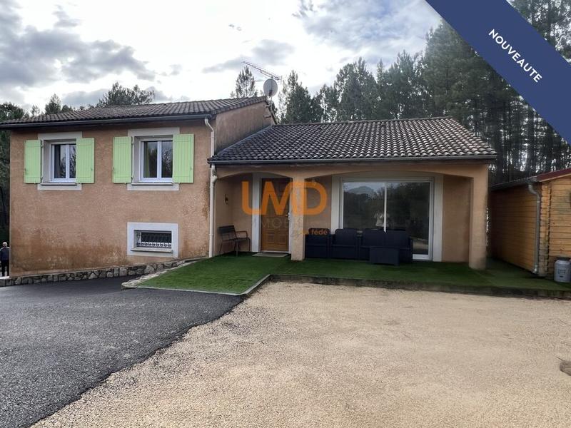 Maison - 88 m² - 6 pièces