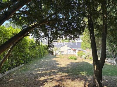 Maison - 90 m² - 3 pièces