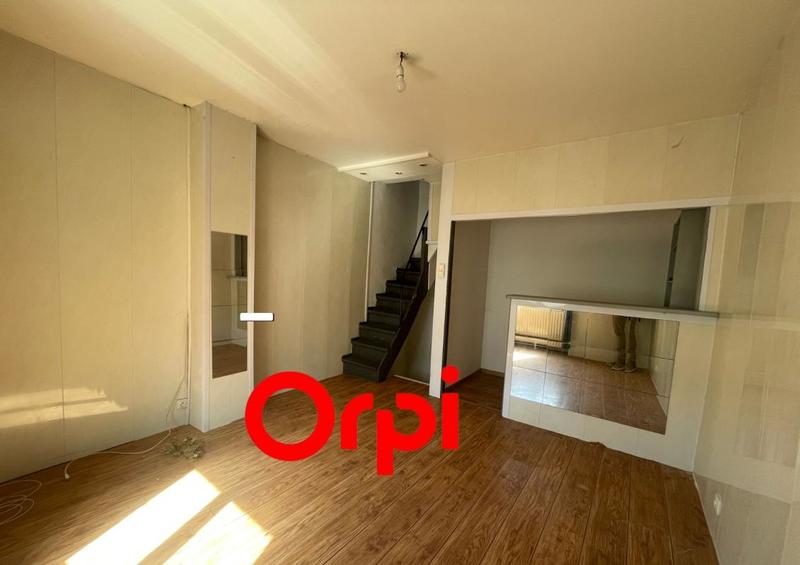 Maison de ville - 44 m² - 3 pièces