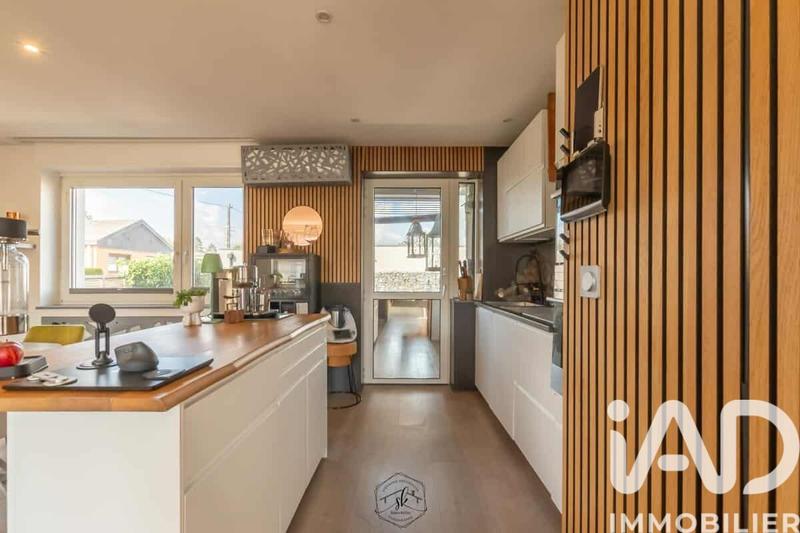 Maison - 90 m² - 4 pièces