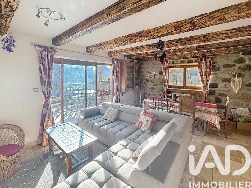 Châlet - 105 m² - 5 pièces