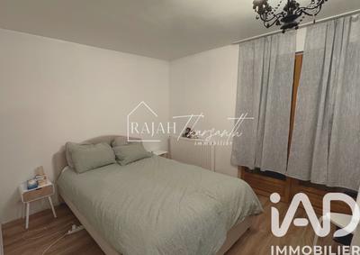 Maison - 104 m² - 5 pièces