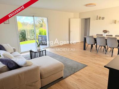 Pavillon - 97 m² - 5 pièces