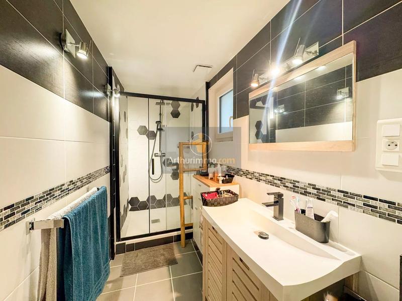 Appartement - 85 m² - 4 pièces