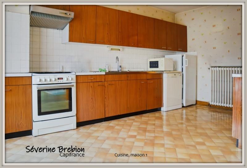 Maison de village - 380 m² - 15 pièces