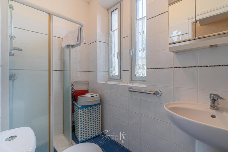 Villa - 145 m² - 5 pièces