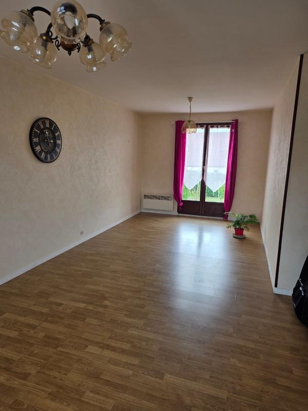 Maison - 77 m² - 5 pièces