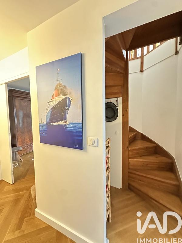 Appartement - 119 m² - 6 pièces