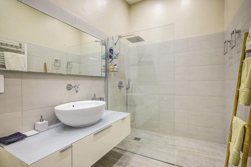 Appartement - 83 m² - 4 pièces