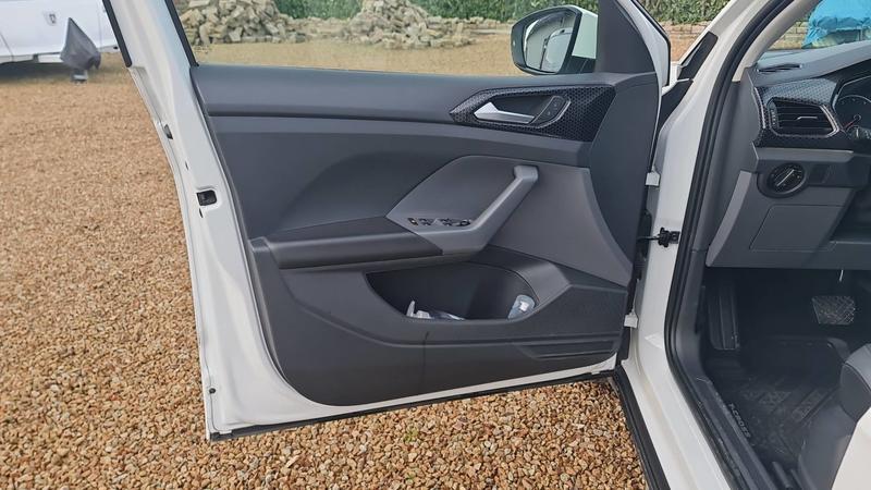 Volkswagen t-Cross 1.0 Tsi 115 Dsg7 R-Line