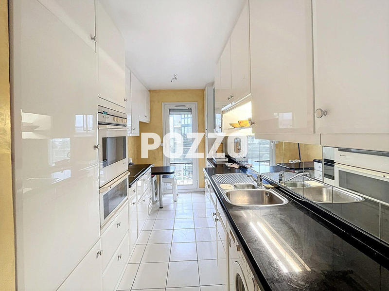 Appartement - 154 m² - 5 pièces