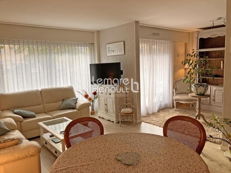 Appartement - 96 m² - 5 pièces