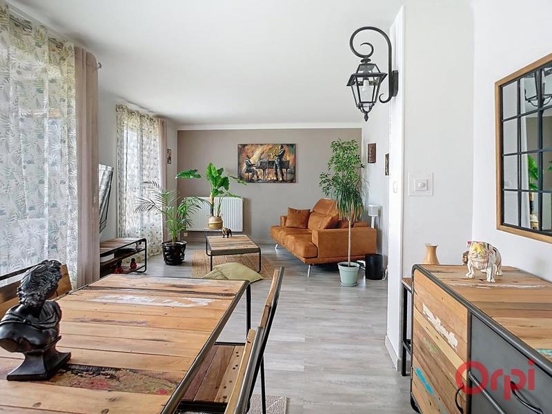 Appartement - 65 m² - 4 pièces