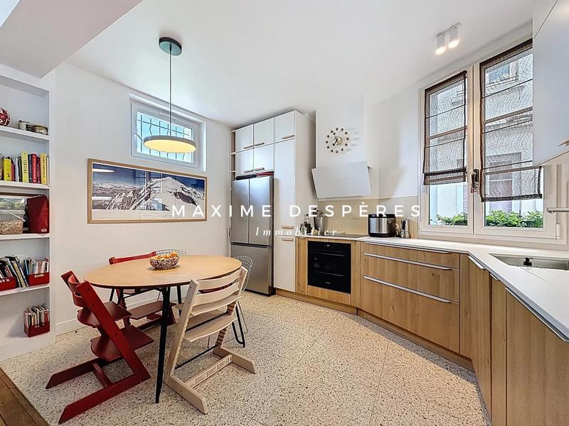 Appartement - 121 m² - 4 pièces