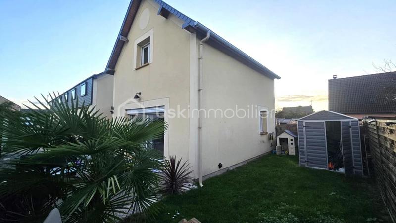 Maison - 81 m² - 3 pièces