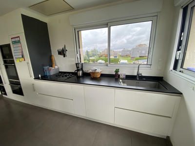 Maison - 121 m² - 5 pièces