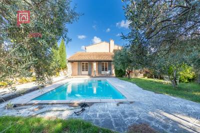 Maison - 137 m² - 6 pièces