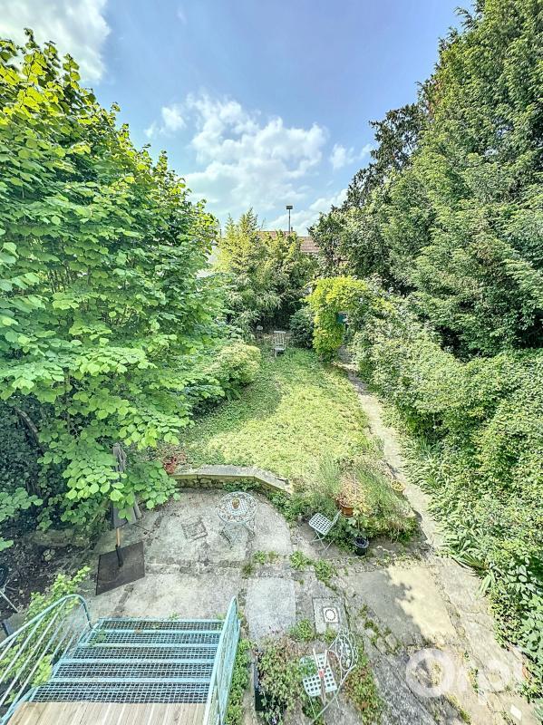 Maison - 180 m² - 6 pièces