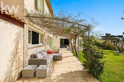 Maison - 154 m² - 5 pièces