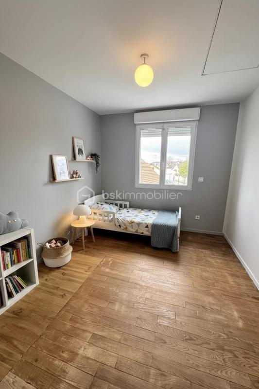 Maison - 86 m² - 4 pièces