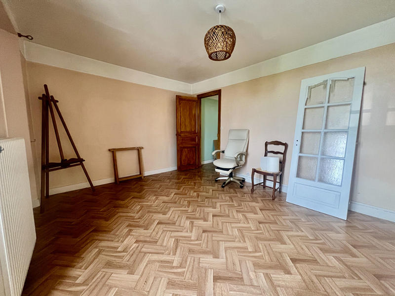 Maison - 89 m² - 5 pièces