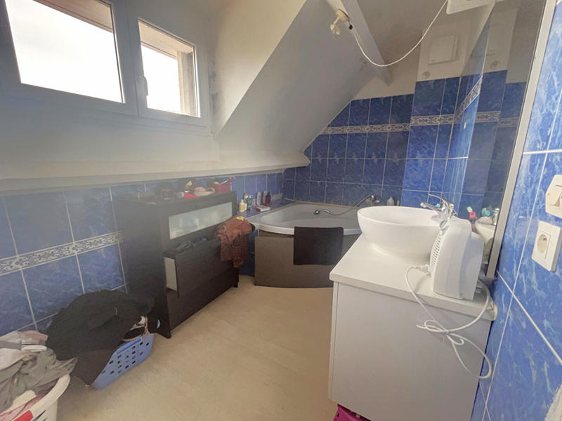 Maison - 106 m² - 6 pièces