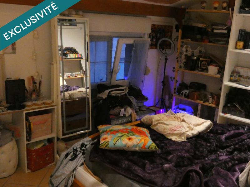 Local commercial - 2 200 m² - 8 pièces