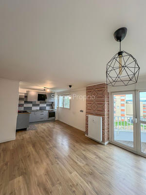 Appartement - 80 m² - 3 pièces