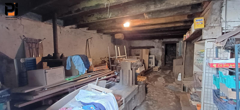 Maison - 270 m² - 7 pièces