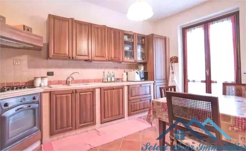 Maison - 185 m² - 6 pièces