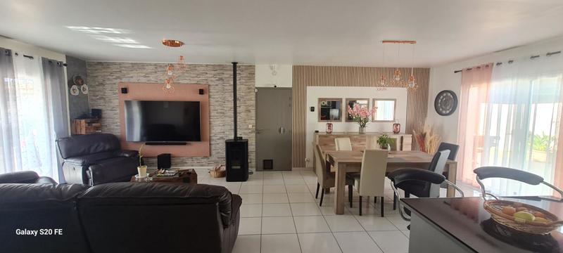 Villa - 95 m² - 4 pièces