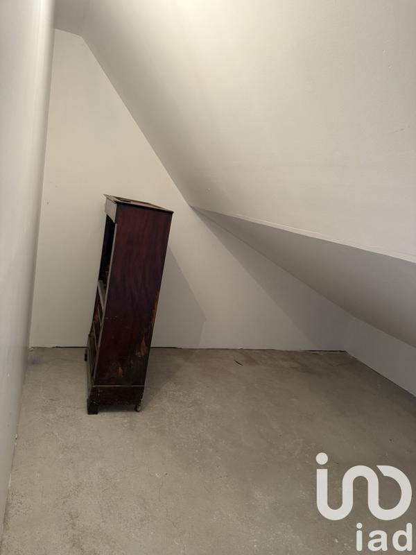 Maison - 151 m² - 8 pièces