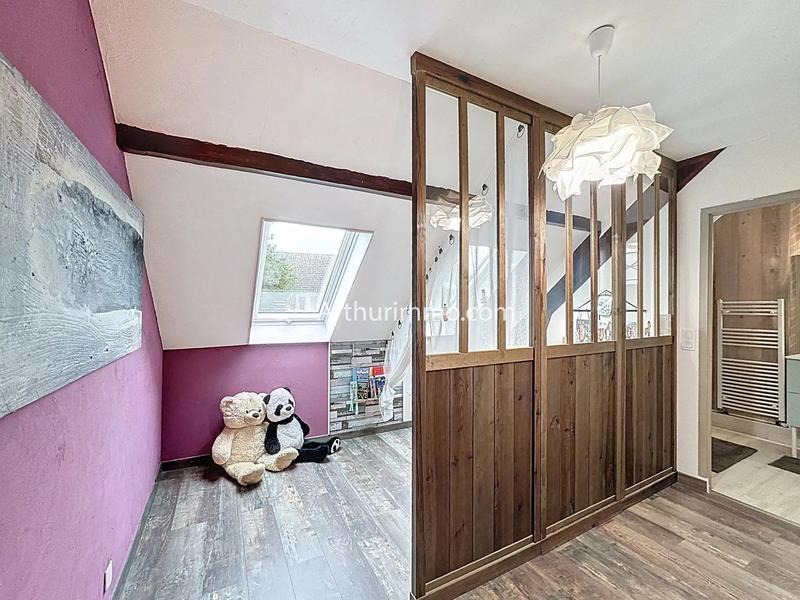 Maison - 226 m² - 8 pièces