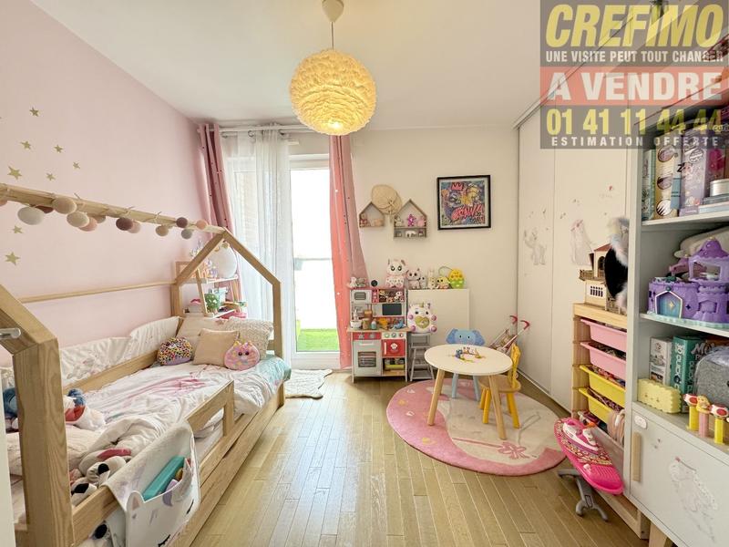 Appartement - 90 m² - 4 pièces