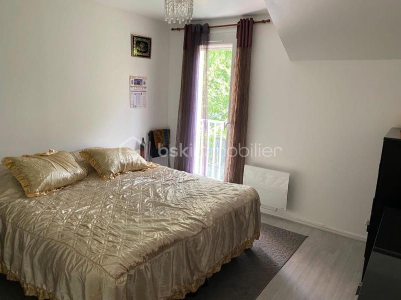 Maison jumelée - 110 m² - 5 pièces