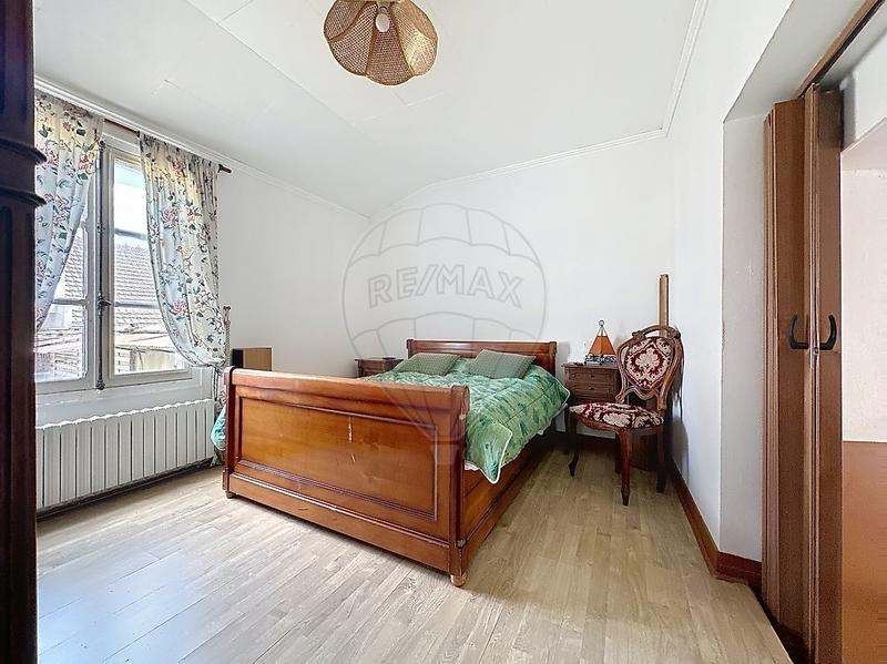 Maison - 155 m² - 6 pièces