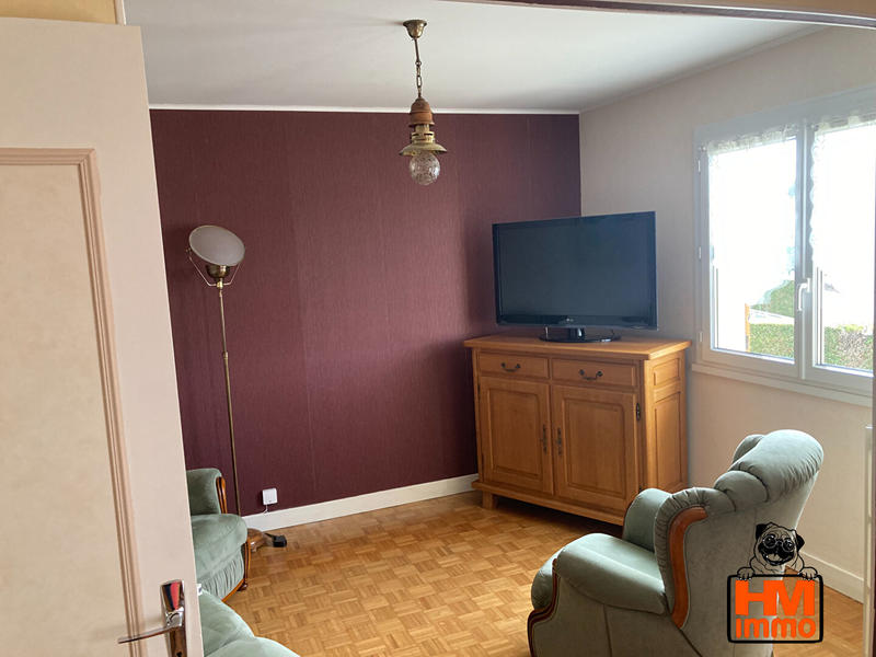 Maison - 111 m² - 7 pièces