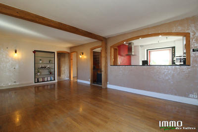 Maison - 189 m² - 10 pièces