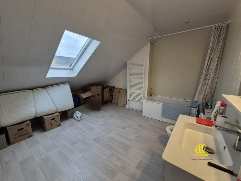 Maison - 86 m² - 5 pièces