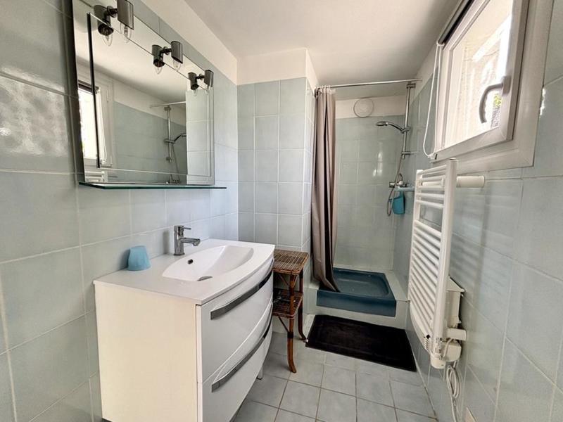 Maison - 185 m² - 6 pièces