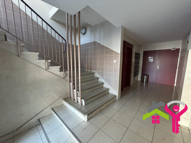 Appartement - 72 m² - 5 pièces