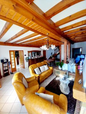 Appartement - 167 m² - 5 pièces