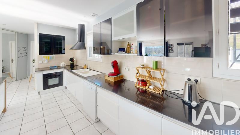 Maison - 125 m² - 6 pièces