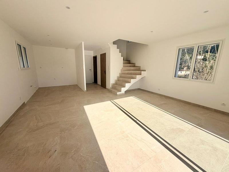 Villa - 122 m² - 4 pièces