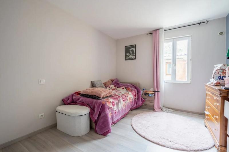 Maison - 175 m² - 7 pièces