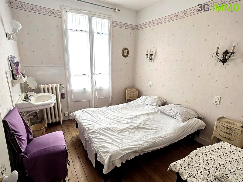 Maison - 95 m² - 5 pièces